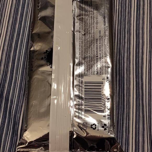 NEW!! BEEKMAN 1802 Honey and Orange Blossom Makeup Remover Wipes (30ct) - Picture 2 of 9